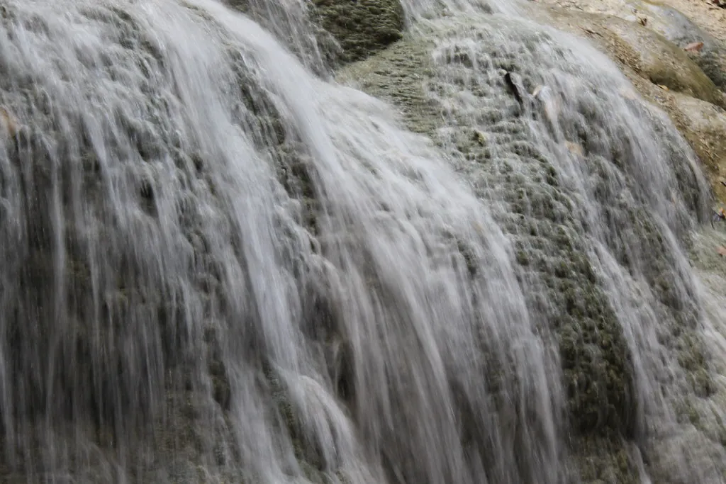 Aguinid Samboan waterfalls